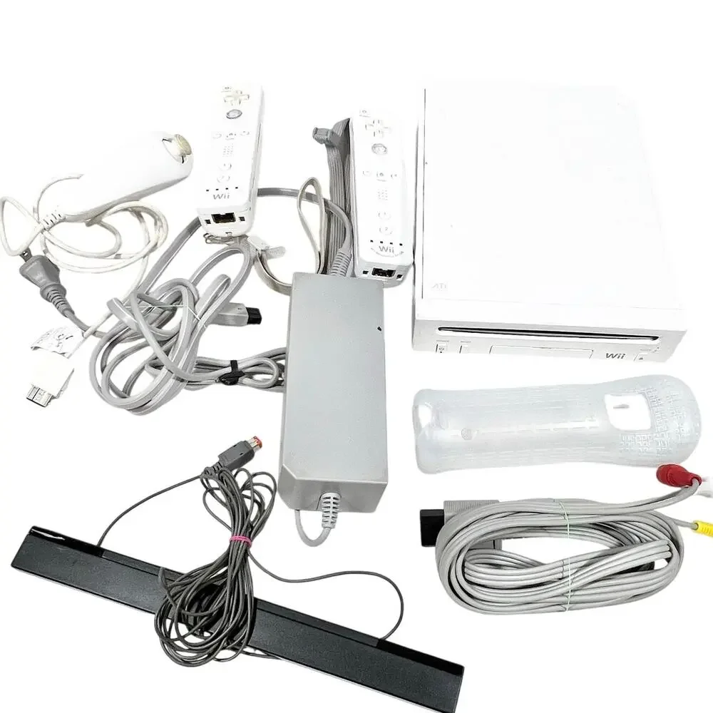 Nintendo Wii White Console Bundle Lot RVL-101 Tested Cords Controllers Box